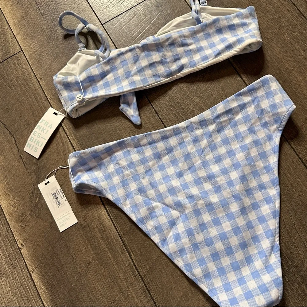 frankie’s bikini
